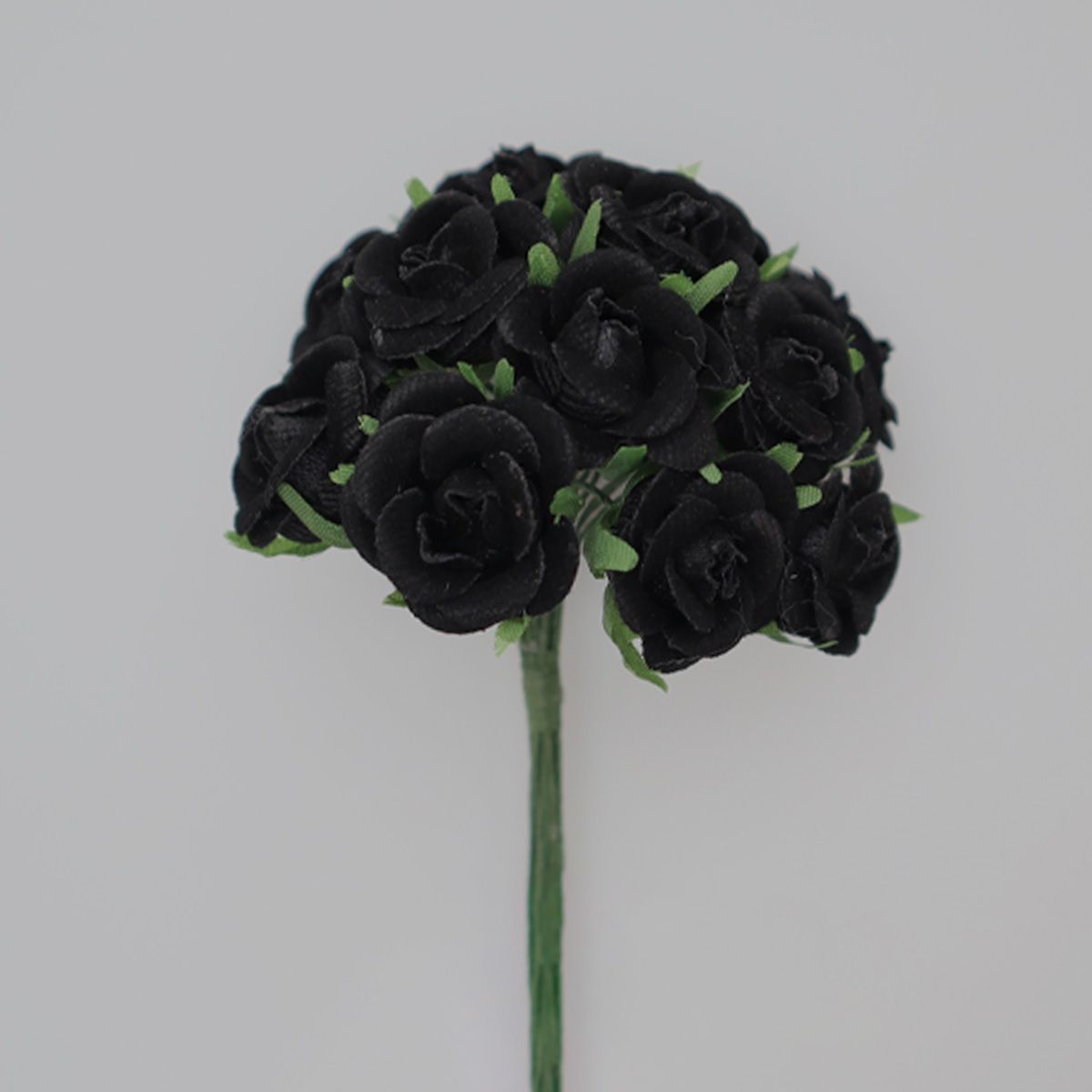 Samtröschen schwarz 22mm 12 Stück/Bund
