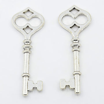 Anhänger Metallschlüssel 60x21x4mm 2 Stück