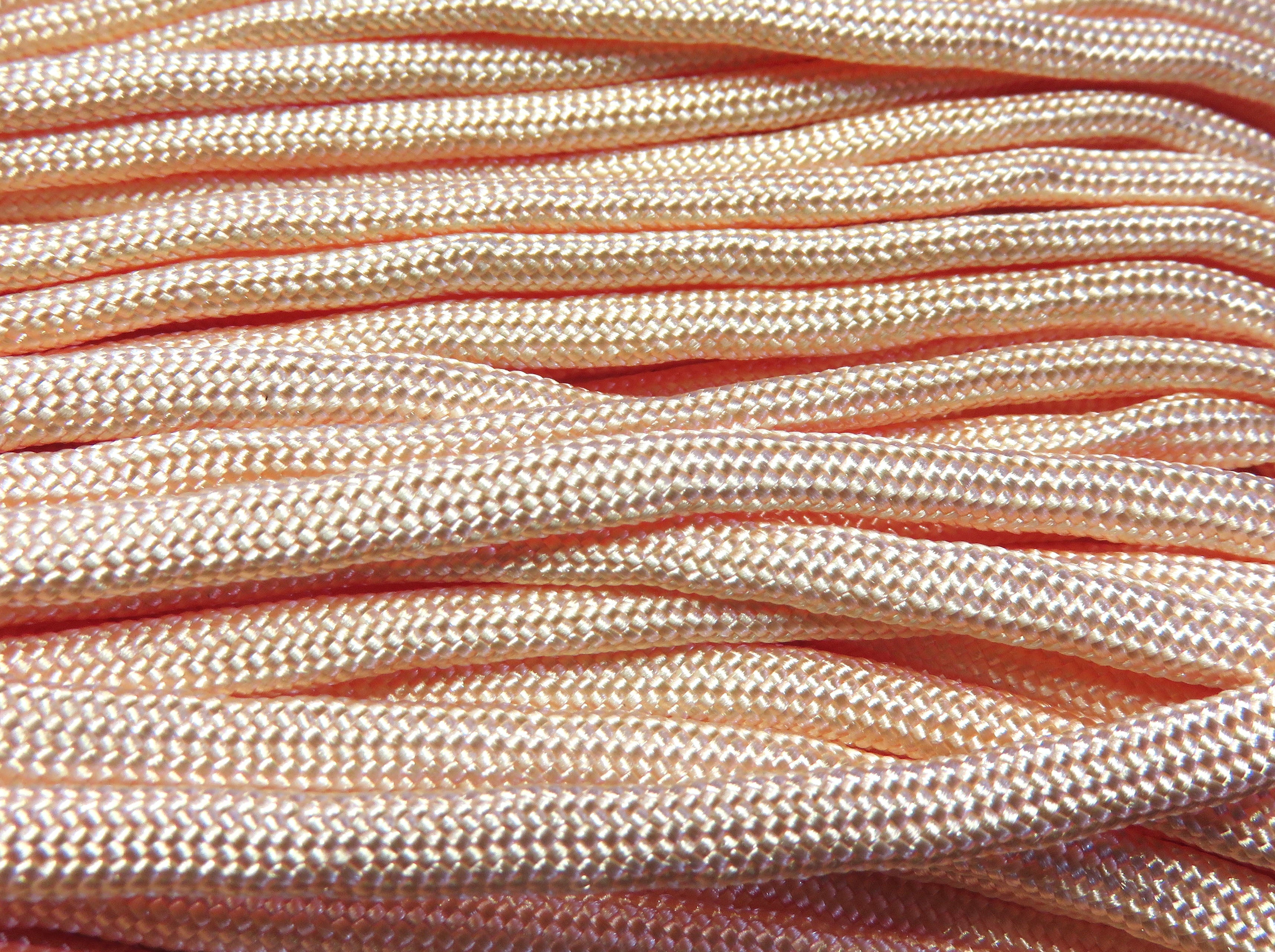 Paracord 4 mm, lachs, 6,4 m