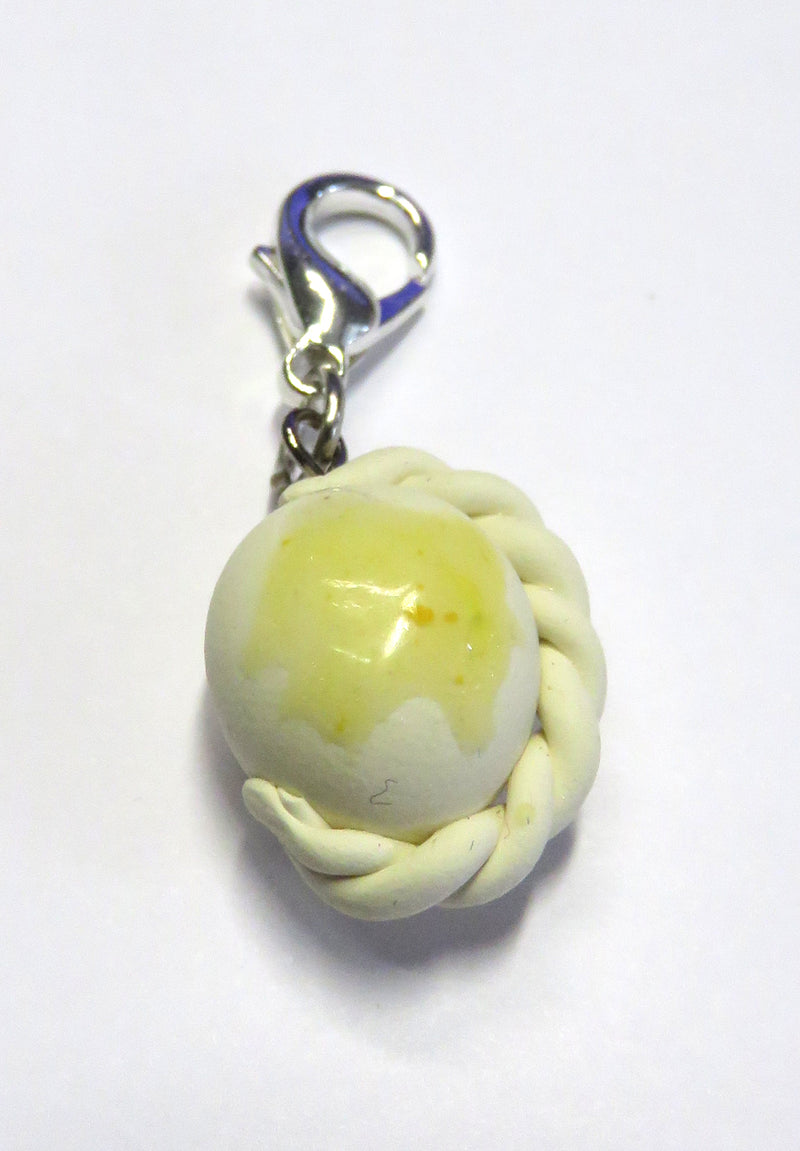 Anhänger Kärntnernudel mit Karabiner, Motiv ca. 1,5-2cm, handgefertigt aus Polymerclay