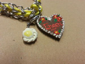 Anhänger Kärntnernudel mit Karabiner, Motiv ca. 1,5-2cm, handgefertigt aus Polymerclay