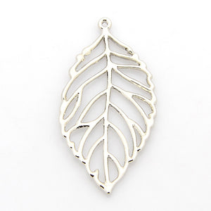 Blatt Metallanhänger filigran silber 51x26x2 mm per Stück