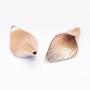 Perlkappe Calla gold glänzend 29x16x8mm 1 Stück