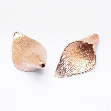 Perlkappe Calla gold glänzend 29x16x8mm 1 Stück
