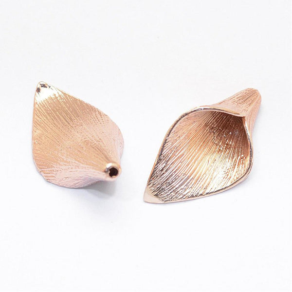 Perlkappe Calla gold glänzend 29x16x8mm 1 Stück