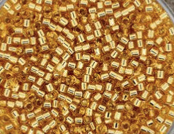 Miyuki Delica 11/0 silbergefüttertes Gold, 2 mm, 9 g/Dosis