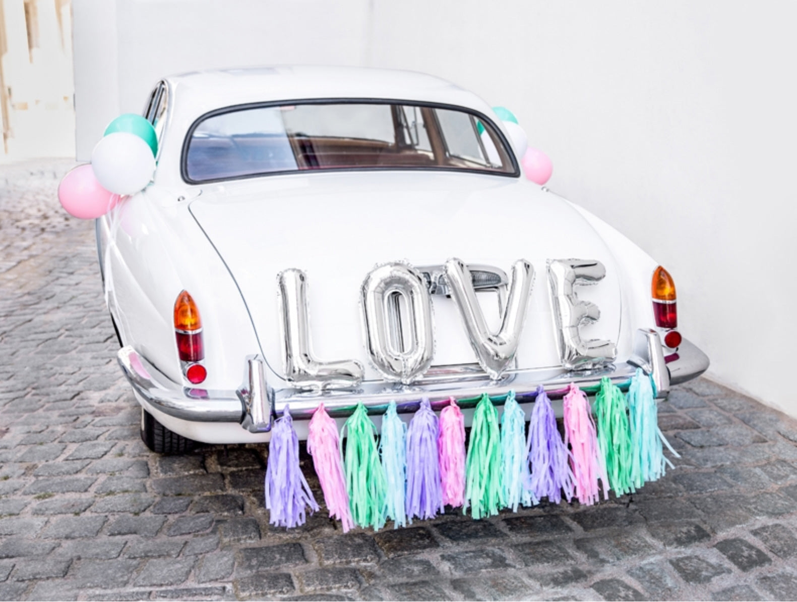 Autodekorations Kit Car Decorations LOVE