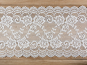 Tischläufer Spitze Lace off-white 0,15x9m