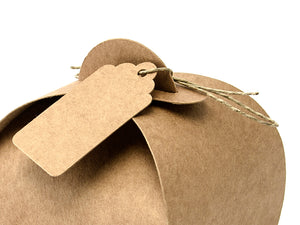 Kraftpapier-Schachtel mit Tags 6x6x5,5cm