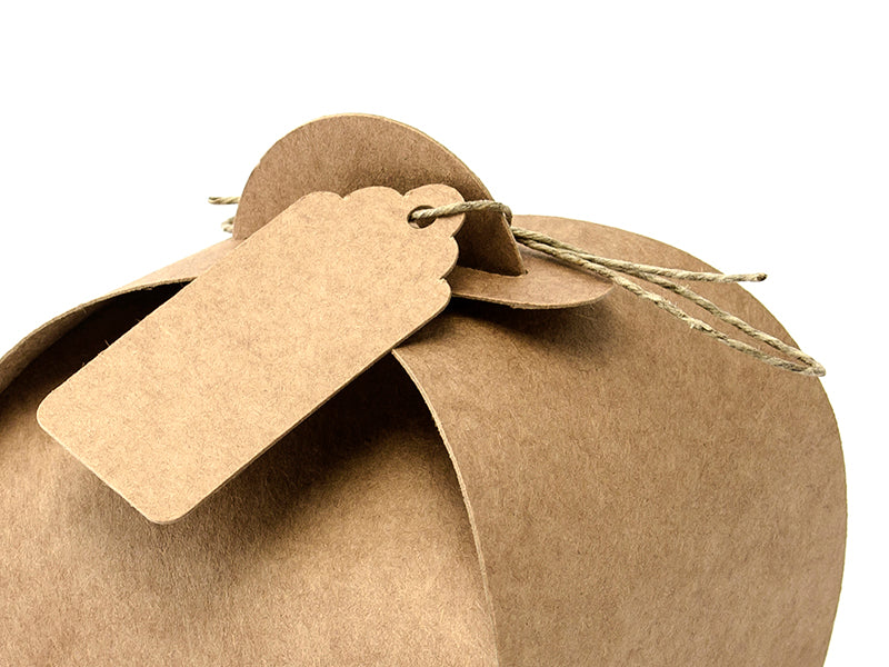 Kraftpapier-Schachtel mit Tags 6x6x5,5cm