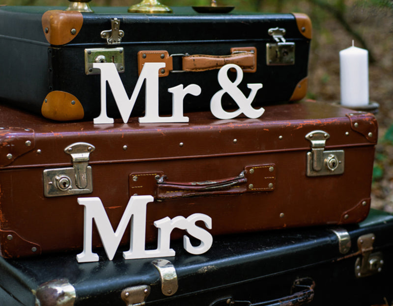 Holzbuchstaben Mr & Mrs, ca. 50 x 9,5 cm