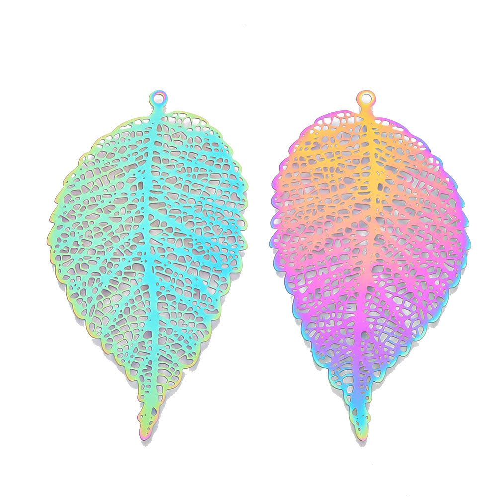 Anhänger Blatt filigran bedampft multicolor, 63x34x0,3mm, Edelstahl 201 gelasert, pro Stück