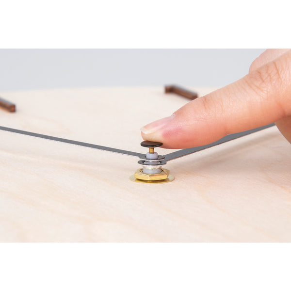 Holzplatte roh rund Lochbohrung 7,6mm 6mm stark