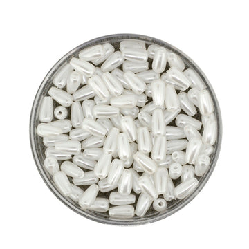 Acrylperle Tropfen weiß 3x6mm 45 Stk./Dose