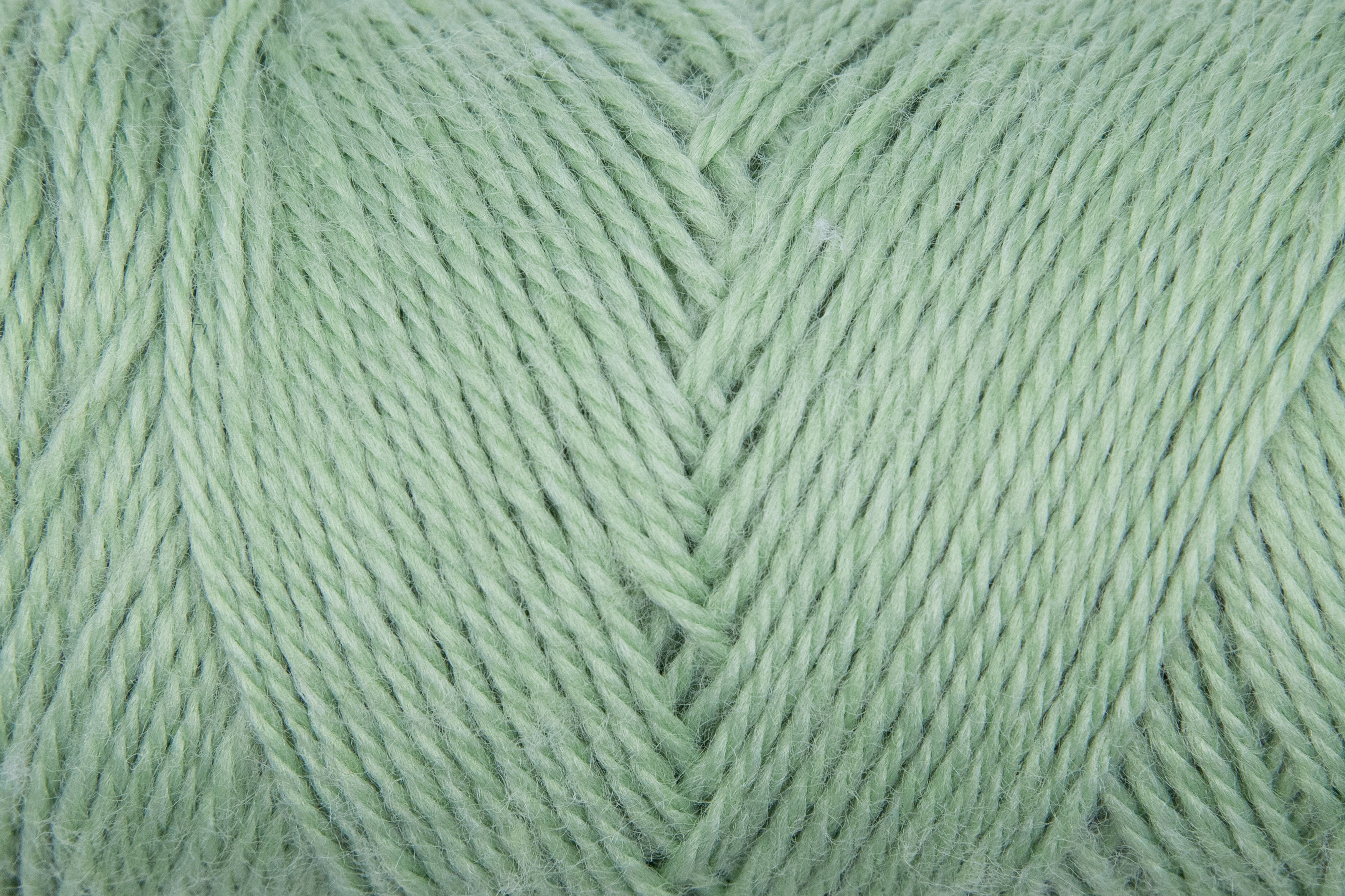 Gründl Hello Again Garn 100 % Polyester recycelt 100g / 210m