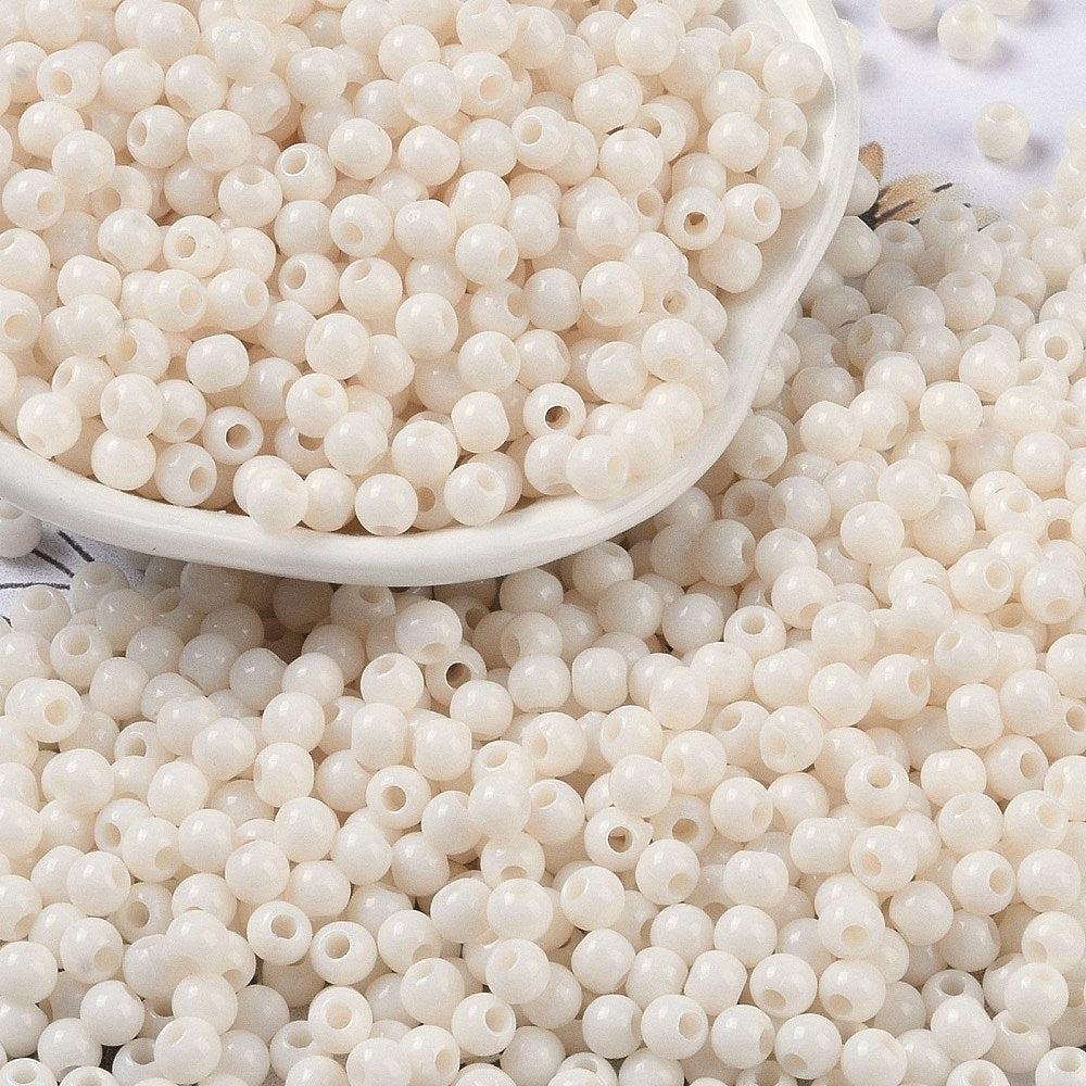 Acrylperlen Uni 4mm Lochbohrung 1,6mm 600 Stück