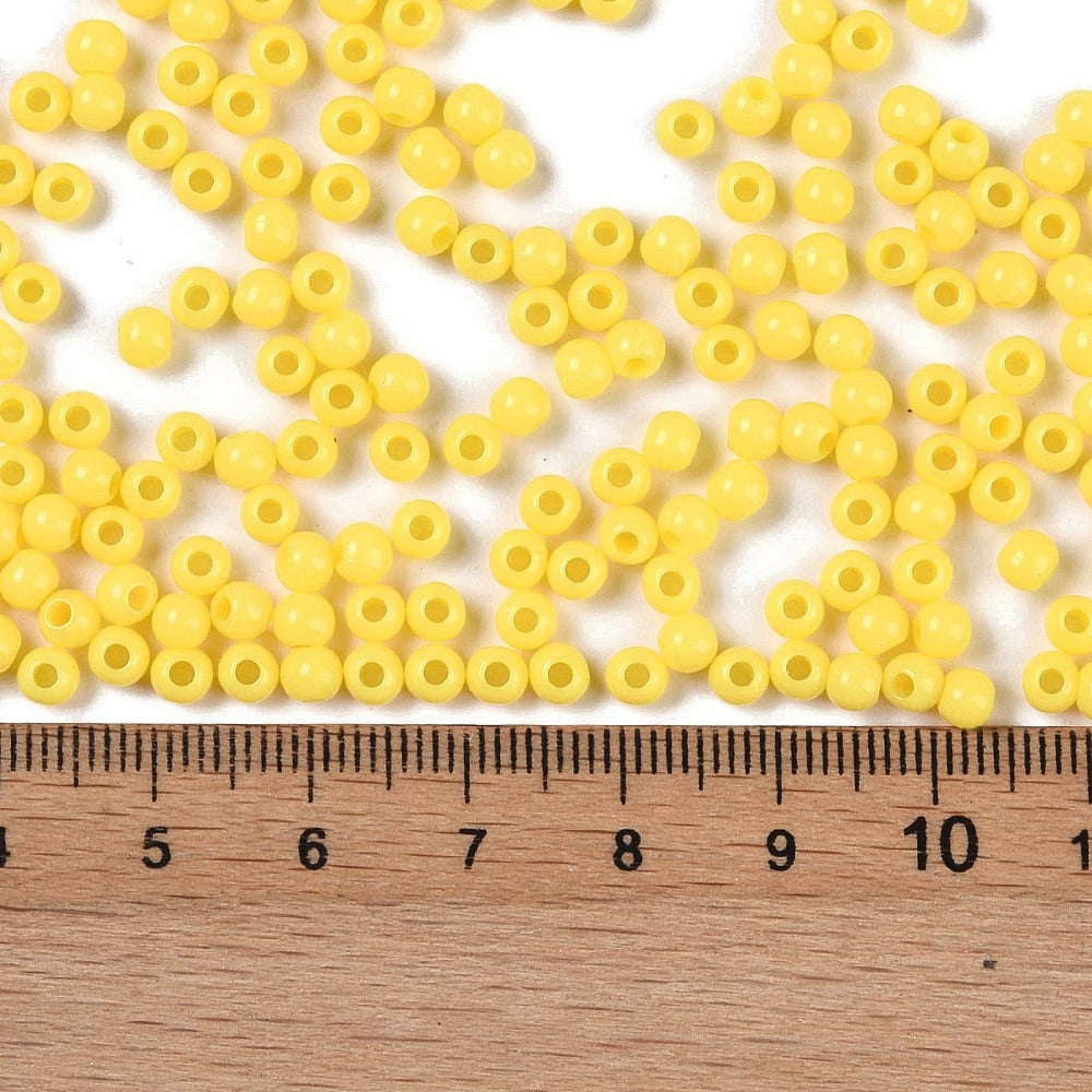 Acrylperlen Uni 4mm Lochbohrung 1,6mm 600 Stück