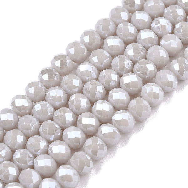 Glasschliffperlen Rondelle facettiert Pearl Luster hellgrau 4x3mm 105 Stück / Strang