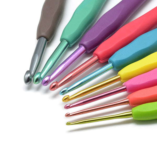 Häkelnadel-Set mit Kunststoffgriff bunt 2,0-6,0 mm 9-teilig