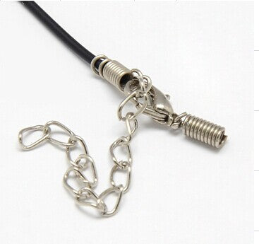 Kautschukcollier 1,5mm, schwarz mit Verschluss, einseitig offen, 10 Stück/Verpackung
