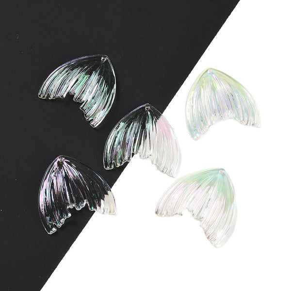 Meerjungfrauenflosse Mermaid Tail Anhänger aus Acryl klar irisierend 32x32x3 mm 6 Stück/ Packung