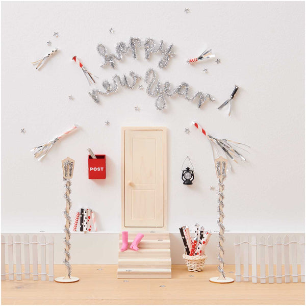 Rico Design Miniatur Wichteltür Holz natur 7,2x17,6cm