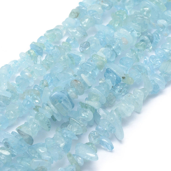 Natürliche Aquamarin Edelsteinsplitter Strang 5–7 mm Loch 0,8 mm 40m
