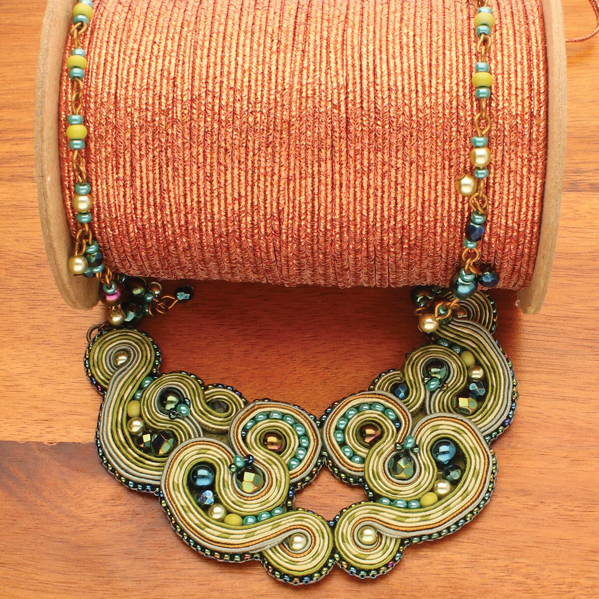 Rayon Soutache, pro Meter, glattes Metallic-Kupfer