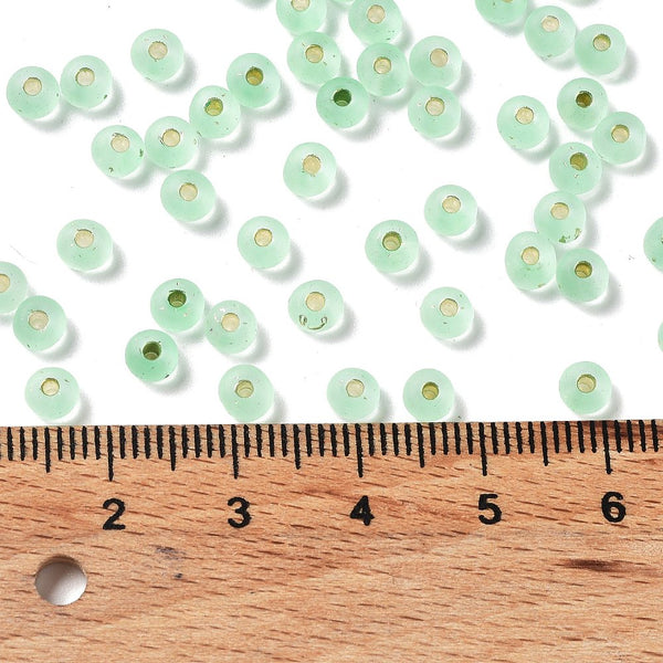 Rocailles Glasperlen silverlined frost 4,4x3mm 180 Stück / Dose