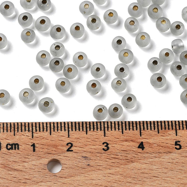 Rocailles Glasperlen silverlined frost 4,4x3mm 180 Stück / Dose