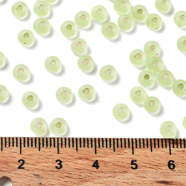 Rocailles Glasperlen silverlined frost 4,4x3mm 180 Stück / Dose