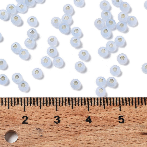 Rocailles Glasperlen silverlined frost 4,4x3mm 180 Stück / Dose