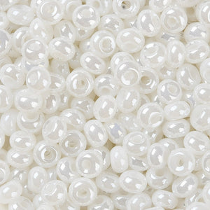 Rocailles Donut pearl white luster 5x3mm 140 Stück