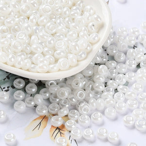 Rocailles Donut pearl white luster 5x3mm 140 Stück