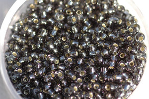 Rocailles Glasperlen grau silbereinzug 2,6mm 17g/Dose