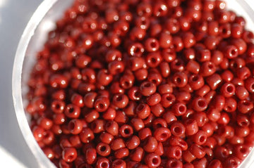 Rocailles Glasperlen weinrot satt opak 2,6mm 17g/Dose