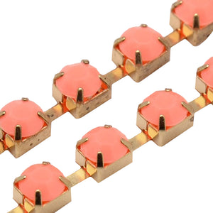 Strass-Kette Korallenopal, goldfärbig 6x5mm, pro Laufmeter