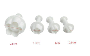 Ausstecher Set Blüten mit Auswerfer aus Kunststoff 4 Stück