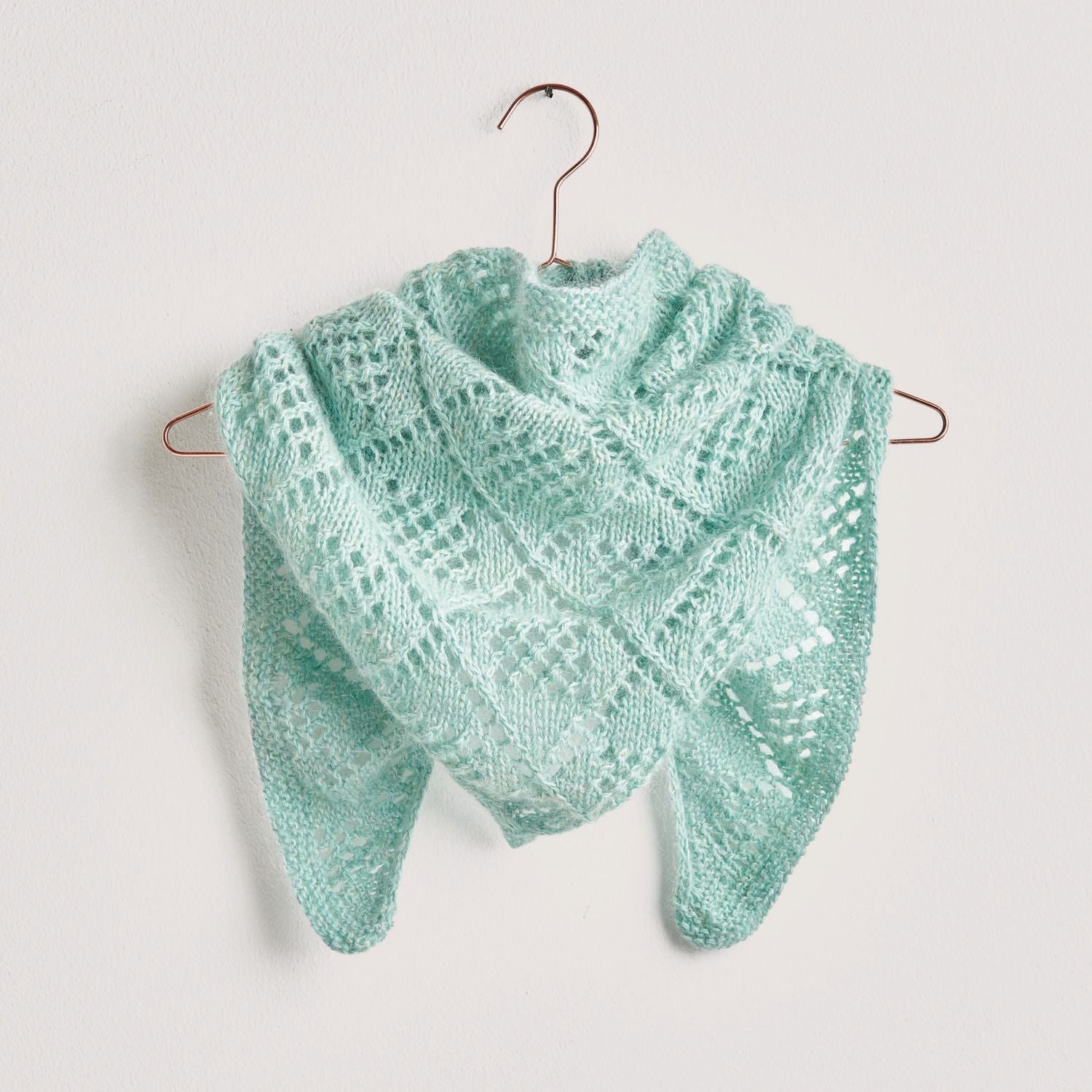 Creative Make It Blümchen Beilaufgarn mit Pailletten 25g 375m