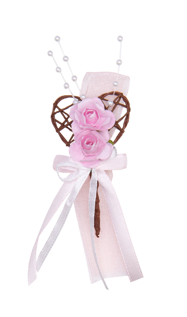 Gästeanstecker für Hochzeiten Rebenherz mit Papierrosen Organzaschleife und Satinschleife 12x4,5cm