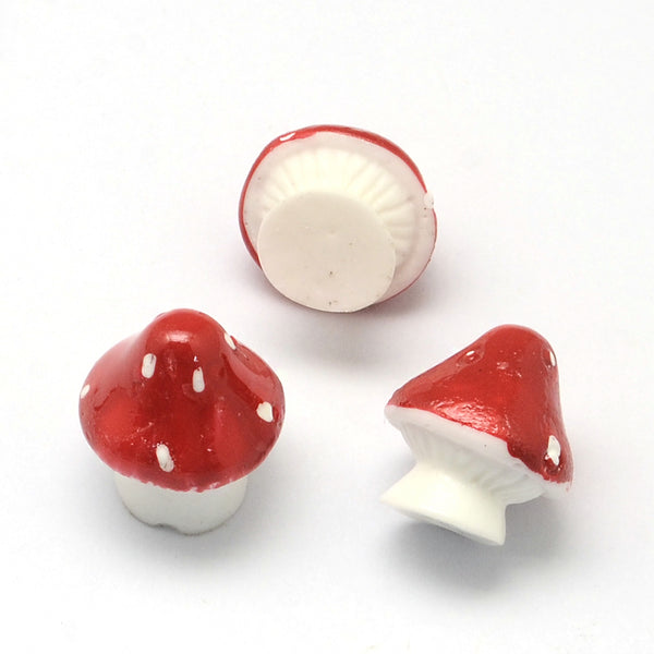 Glücksbringer Fliegenpilz aus Resin weiß rot 17x16mm 1 Stück