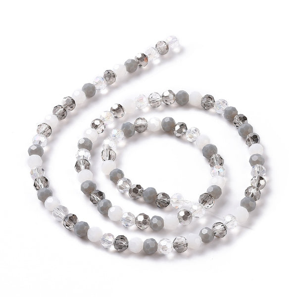 Glasschliffperlen rund facettiert grau 5,5mm 95 Stück / Strang