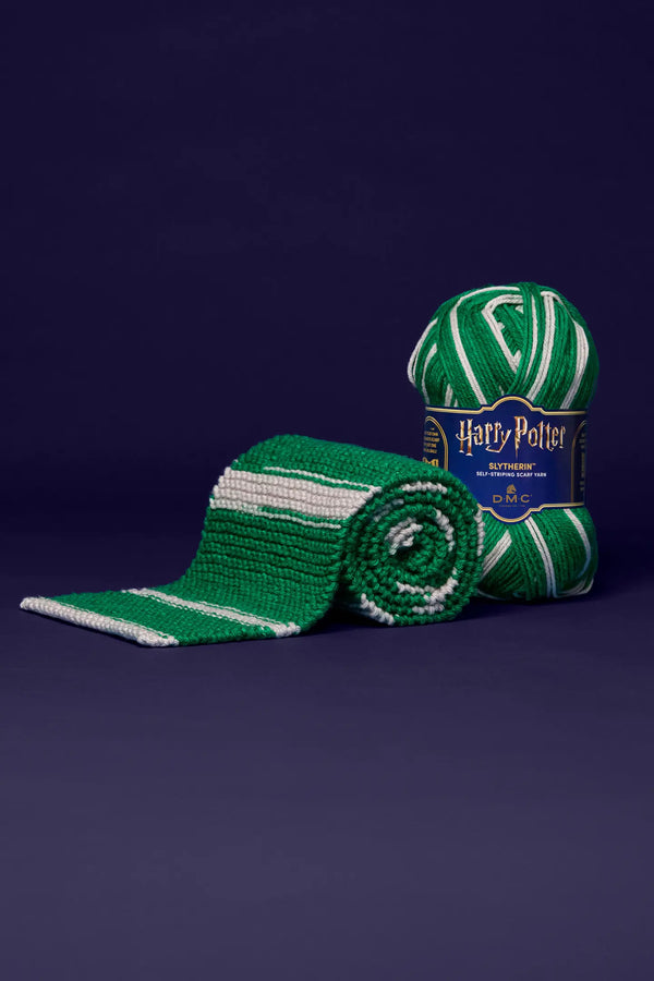 DMC Harry Potter - Hogwarts-Schals Garn self-striping 100% Polyacryl 300g / 410m
