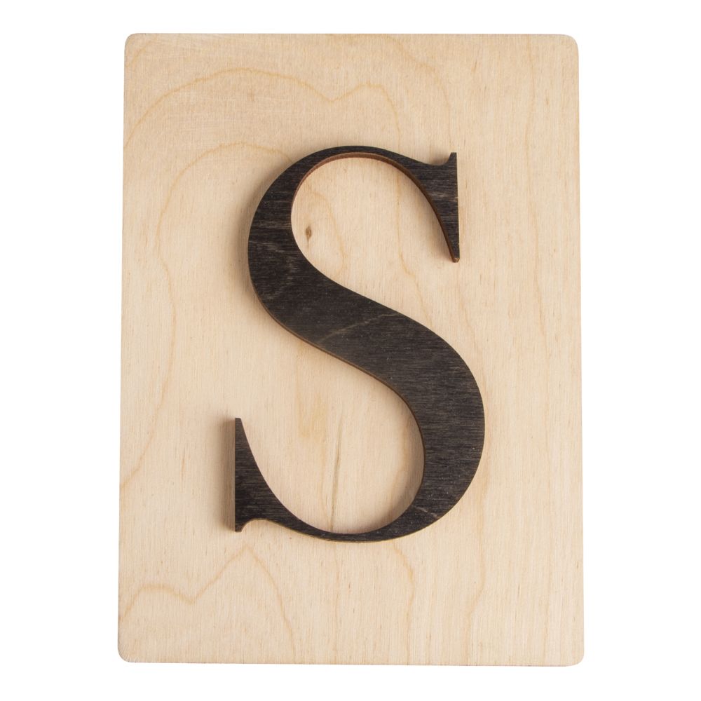 Holzbuchstaben schwarz auf Holzfliese 10,5x14,8cm per Stück