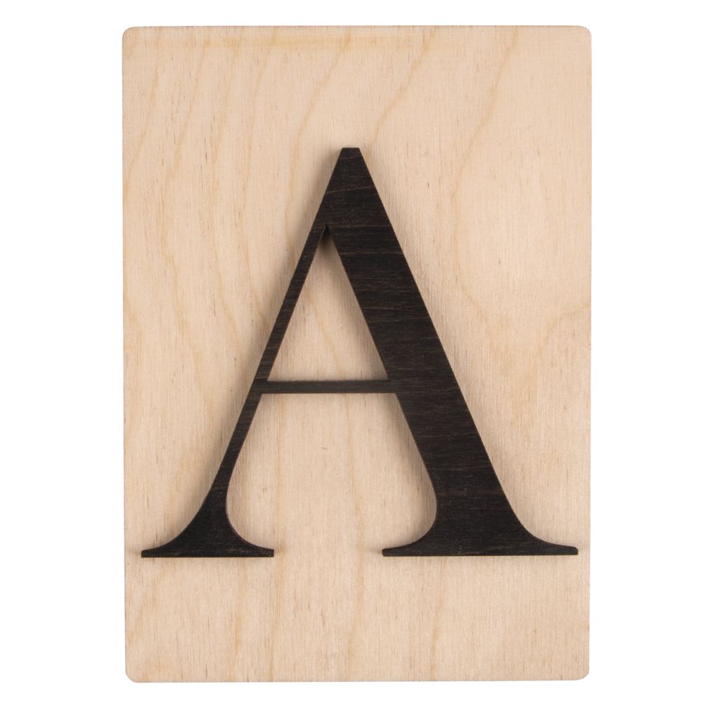 Holzbuchstaben schwarz auf Holzfliese 10,5x14,8cm per Stück