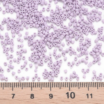 Glas-Zylinderperlen Rocailles opak lilac 1,5x2mm 15g / Dose