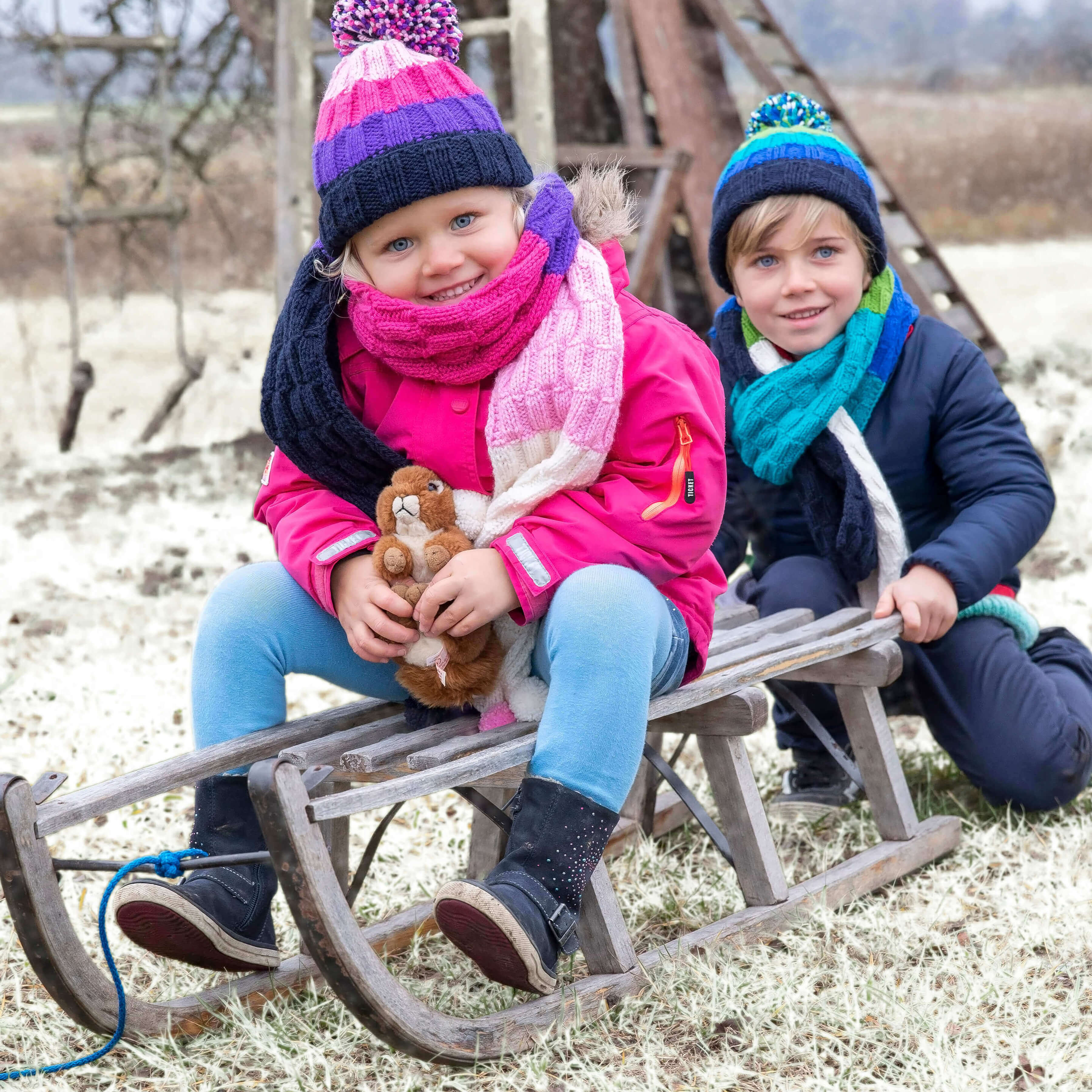 Gründl Lisa Premium Polyacrylwolle UNI 50g / 133m