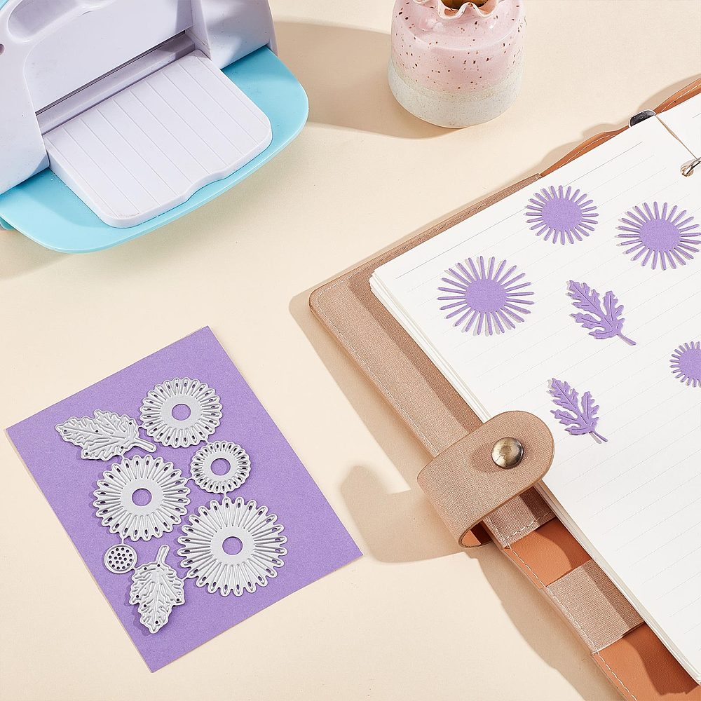 Stanzschablonen Blumen und Blätter 9,8×6,7cm