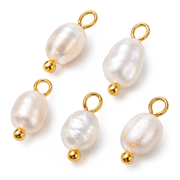 Süßwasserperlen-Anhänger Naturperle Potato Charm goldfarben 13mm 1 Stück