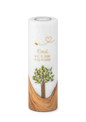 Taufkerze Lebensbaum mit Bienchen Goldschrift Stearinstumpe mit Olivenholzfuß Teelichteinsatz 25x8cm